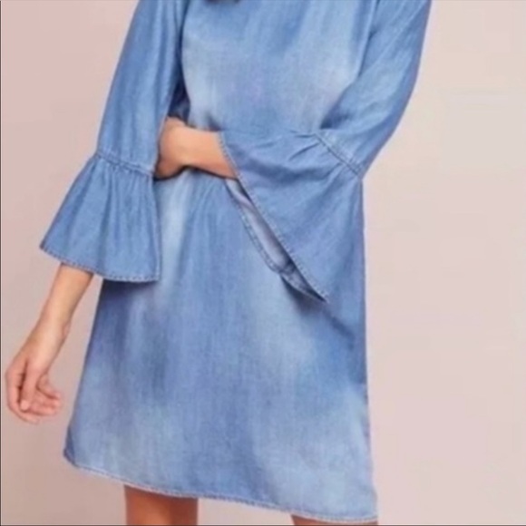 cloth & stone Dresses & Skirts - Anthropologie Cloth & Stone Chambray Dress Small